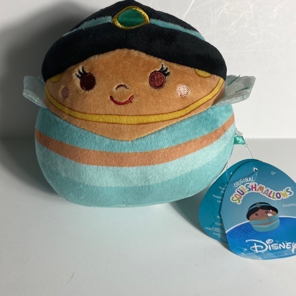 Disney original squishmallow Jasmine from Aladdin new with tags